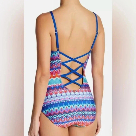 Women’s JANTZEN FARAH One Piece Crisscross Shirred Sides Swimsuit Size 8 EUC - Picture 2 of 9